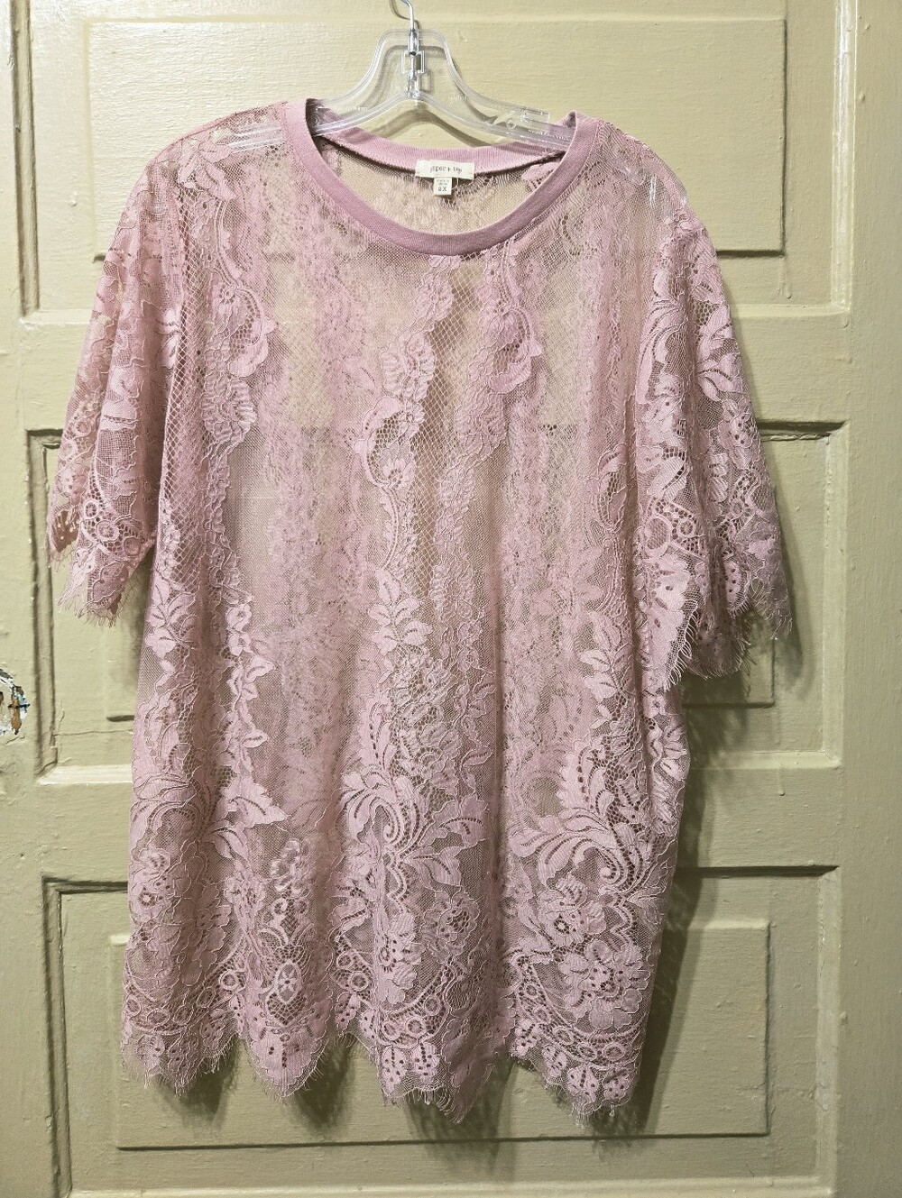 Paper + Tee Pink Rose All Over Lace Layering Short Sleeve Top Size: 2X